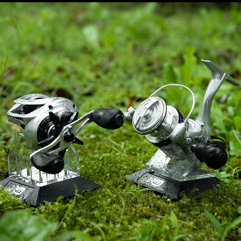 アクリル製釣りリールディスプレイホルダー スピニングベイトキ - Spinning Reel のレビューと価格